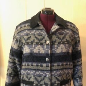 Vintage Woolrich Women's Jacket size LG